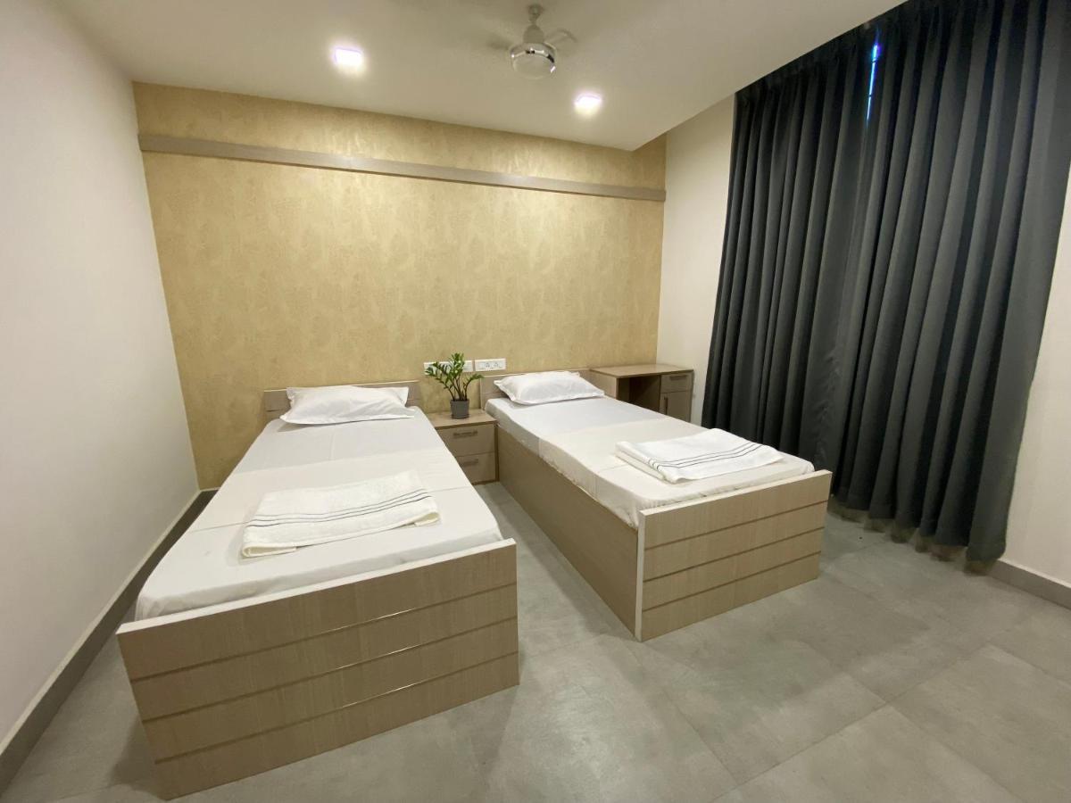 Karippals Inn Kottayam Luaran gambar