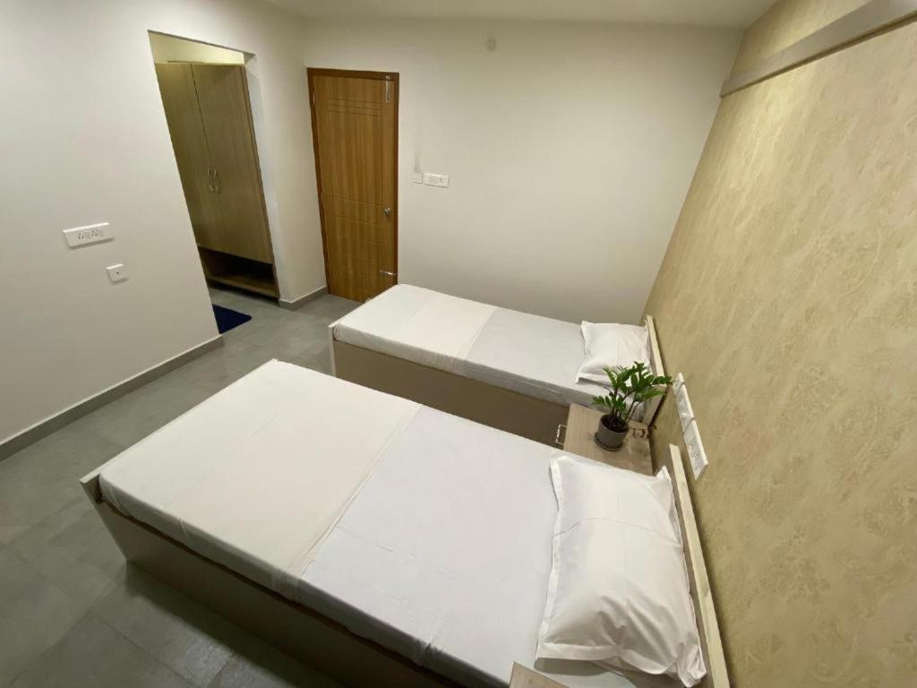 Karippals Inn Kottayam Luaran gambar